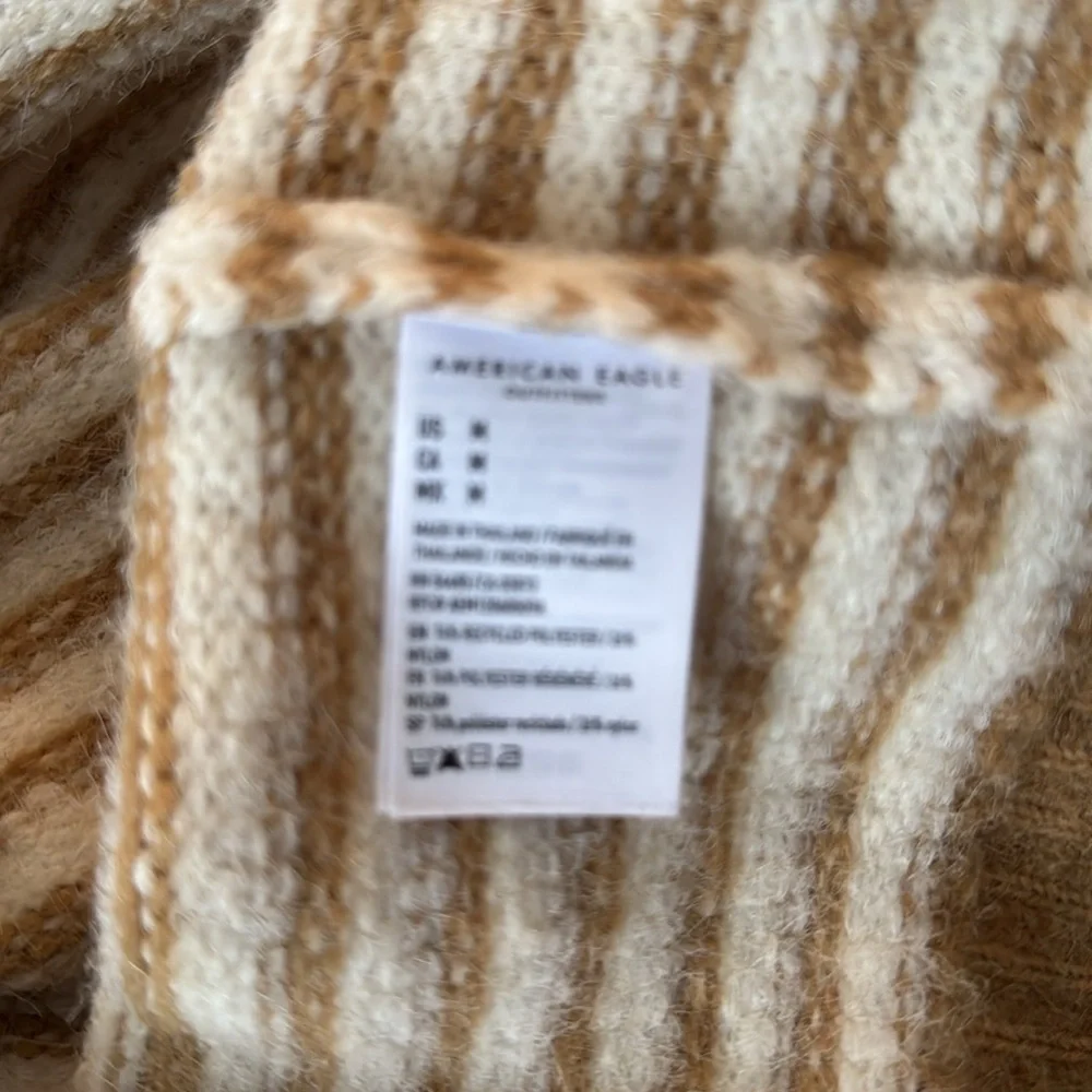 Women’s American Eagle Soft Striped Sweater - Picture 5 of 5